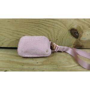 Lululemon Belt Bag Everywhere Fleece Pink Sherpa Fanny Pack Crossbody